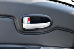 凯马 锐航X1 2.0L 122马力 汽油/CNG 2.72米双排栏板微卡(国六)(KMC1039NG318S6)