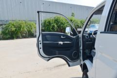 凯马 锐航X1 2.0L 122马力 汽油/CNG 2.72米双排栏板微卡(国六)(KMC1039NG318S6)