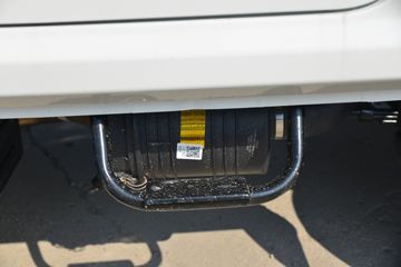  X1 2.0L 122 /CNG 2.72˫΢()(KMC1039NG318S6)ͼƬ