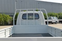 凯马 锐航X1 2.0L 122马力 汽油/CNG 2.72米双排栏板微卡(国六)(KMC1039NG318S6)