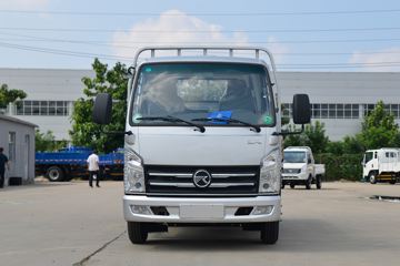 凯马 K6福来卡 115马力 3.37米排半仓栅式轻卡(国六)