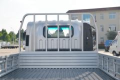 凯马 凯捷M3 2.2L 95马力 CNG 4.16米单排栏板轻卡(国六)(KMC1043NG336DP6)