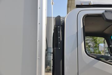 ���� ����M3 ��ҵ��PRO 130���� 4.16�׵�����ʽ�Ῠ(����)ͼƬ