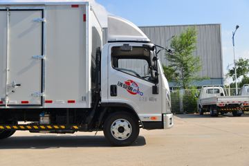 ���� ����M3 ��ҵ��PRO 130���� 4.16�׵�����ʽ�Ῠ(����)ͼƬ