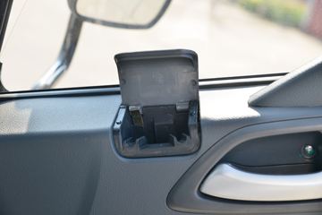 ���� ����M3 ��ҵ��PRO 130���� 4.16�׵�����ʽ�Ῠ(����)ͼƬ