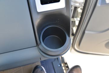 ���� ����M3 ��ҵ��PRO 130���� 4.16�׵�����ʽ�Ῠ(����)ͼƬ