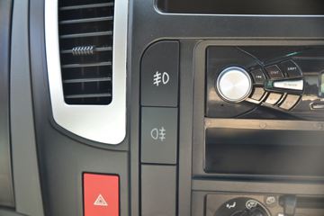 ���� ����M3 ��ҵ��PRO 130���� 4.16�׵�����ʽ�Ῠ(����)ͼƬ