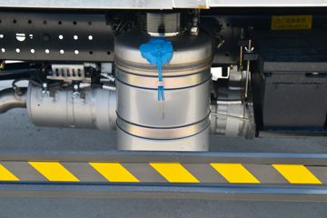 ���� ����M3 ��ҵ��PRO 130���� 4.16�׵�����ʽ�Ῠ(����)ͼƬ