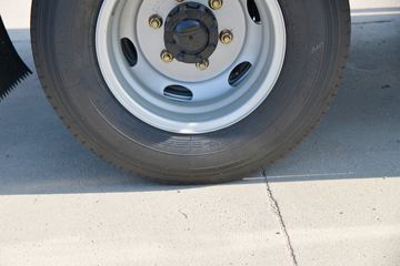 ���� ����M3 ��ҵ��PRO 130���� 4.16�׵�����ʽ�Ῠ(����)ͼƬ