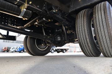 ���� ����M3 ��ҵ��PRO 130���� 4.16�׵�����ʽ�Ῠ(����)ͼƬ