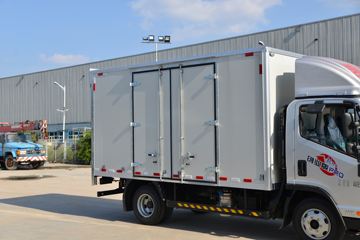 ���� ����M3 ��ҵ��PRO 130���� 4.16�׵�����ʽ�Ῠ(����)ͼƬ