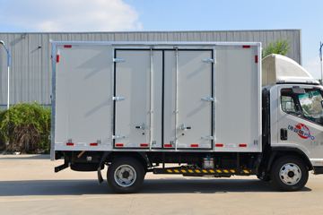 ���� ����M3 ��ҵ��PRO 130���� 4.16�׵�����ʽ�Ῠ(����)ͼƬ