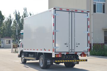 ���� ����M3 ��ҵ��PRO 130���� 4.16�׵�����ʽ�Ῠ(����)ͼƬ