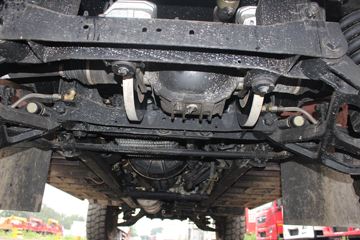 猛士M50&nbsp;皮卡底盘                                                图片