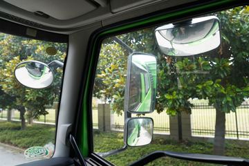 һ����� J6L�ؿ� 350���� 8X4 ��ж��(����)ͼƬ