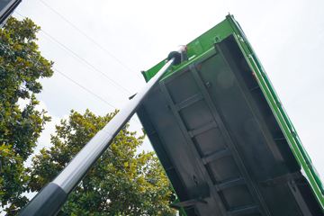 һ����� J6L�ؿ� 350���� 8X4 ��ж��(����)ͼƬ