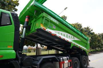 һ����� J6L�ؿ� 350���� 8X4 ��ж��(����)ͼƬ