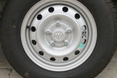 福田 祥菱M1 豪华型 2.9T 3.05米单排纯电动厢式微卡44.9kWh