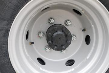  M2 1.6L 122  2.7˫΢(BJ1032V4AV5-01)ͼƬ