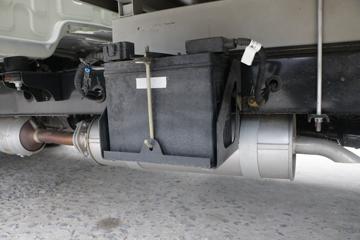  M2 1.6L 122  2.7˫΢(BJ1032V4AV5-01)ͼƬ