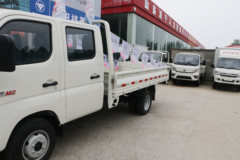 福田 祥菱M2 1.6L 122马力 汽油 2.7米双排栏板微卡(BJ1032V4AV5-01)