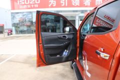 江西五十铃 D-MAX 2021款 引领型 1.9T柴油 四驱 自动 双排皮卡(国六)