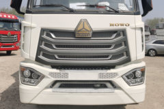 中国重汽 豪沃N5W 220马力 4X2 6.83米冷藏车(国六)(ZZ5187XLCK511JF1)