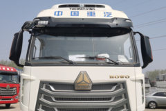 中国重汽 豪沃N5W 220马力 4X2 6.83米冷藏车(国六)(ZZ5187XLCK511JF1)
