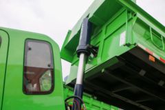 大运 致胜 245马力 6X2 4.3米自卸车(国六)(提升桥)(DYQ3246D6CB)