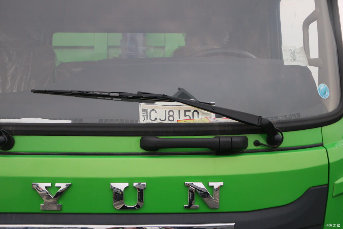  F7ؿ 270 8X4 6ж()(DYQ3310D6FB)                                                
