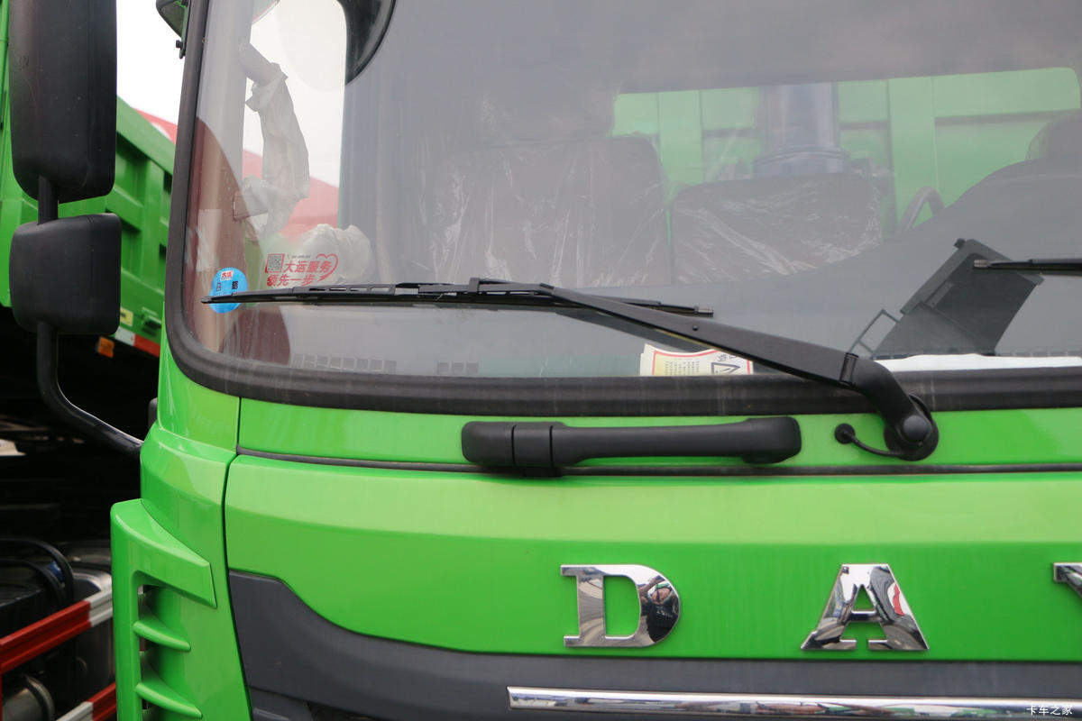  F7ؿ 270 8X4 6ж()(DYQ3310D6FB)                                                