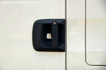 �й����� HOWO TX 245���� 4X2 9.6����ʽ�ػ���(����)(ZZ5187XXYN711GF1)ͼƬ