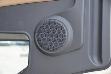 �й����� HOWO TX 245���� 4X2 9.6����ʽ�ػ���(����)(ZZ5187XXYN711GF1)ͼƬ