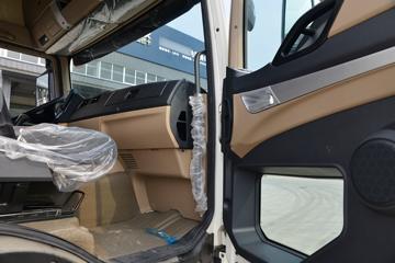 �й����� HOWO TX 245���� 4X2 9.6����ʽ�ػ���(����)(ZZ5187XXYN711GF1)ͼƬ