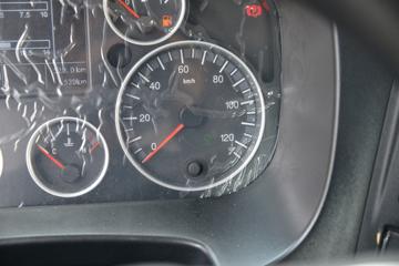 �й����� HOWO TX 245���� 4X2 9.6����ʽ�ػ���(����)(ZZ5187XXYN711GF1)ͼƬ