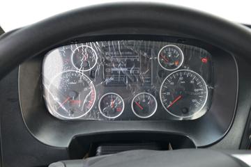 �й����� HOWO TX 245���� 4X2 9.6����ʽ�ػ���(����)(ZZ5187XXYN711GF1)ͼƬ