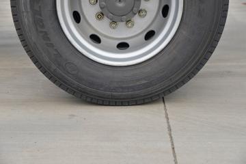 �й����� HOWO TX 245���� 4X2 9.6����ʽ�ػ���(����)(ZZ5187XXYN711GF1)ͼƬ