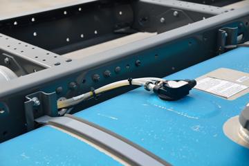 �й����� HOWO TX 245���� 4X2 9.6����ʽ�ػ���(����)(ZZ5187XXYN711GF1)ͼƬ