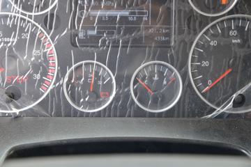 �й����� HOWO TX�ؿ� 430���� 8X4 6.8����ж��(12��)(ZZ3317V326GF1)ͼƬ