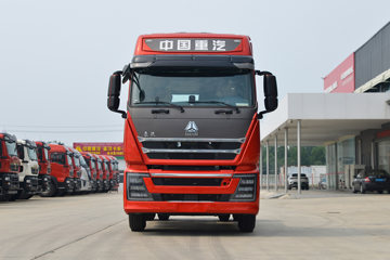 中国重汽 HOWO TH7重卡 犇赢版 610马力 6X4 AMT自动挡牵引车(国六)(ZZ4257W324HF1B)