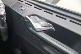 重汽黄河X7&nbsp;牵引车驾驶室                                               图片