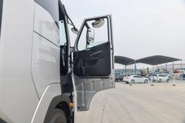 重汽黄河X7&nbsp;牵引车驾驶室                                               图片