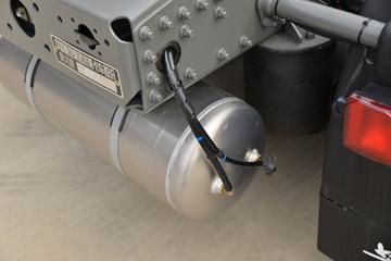 �й����� �ƺ� X7�ؿ� 570���� 6X4 AMT�Զ���ǣ����(�ٱ�2.85)ͼƬ