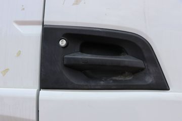 �������� ��ʨH6 500���� 6X4 CNGǣ����(����)(CQ4257SD13384N)ͼƬ