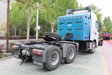 �������� ��ʨH6 500���� 6X4 CNGǣ����(����)(CQ4257SD13384N)ͼƬ