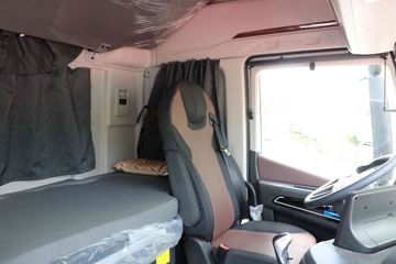 �������� ��ʨH6 500���� 6X4 CNGǣ����(����)(CQ4257SD13384N)ͼƬ