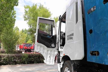 �������� ��ʨH6 500���� 6X4 CNGǣ����(����)(CQ4257SD13384N)ͼƬ