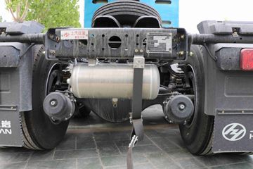 �������� ��ʨH6 500���� 6X4 CNGǣ����(����)(CQ4257SD13384N)ͼƬ