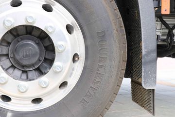 �������� ��ʨH6 500���� 6X4 CNGǣ����(����)(CQ4257SD13384N)ͼƬ