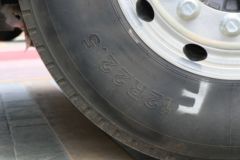 上汽红岩 杰狮H6 500马力 6X4 CNG牵引车(国六)(CQ4257SD13384N)